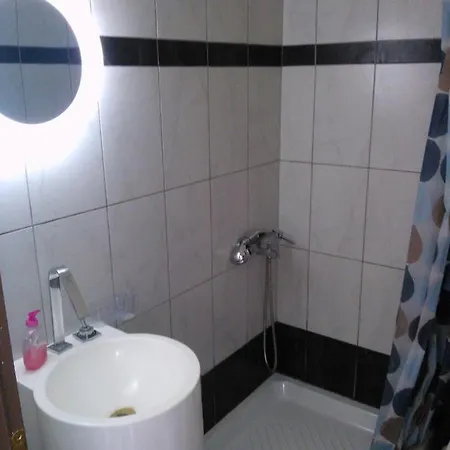 Niriides Aparthotel